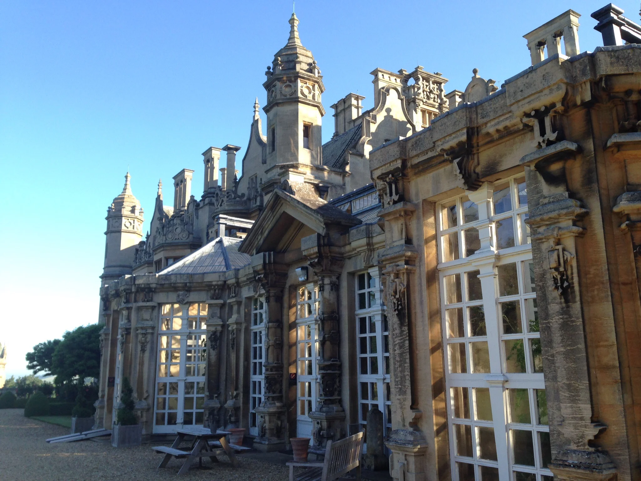 The atrium on the rear side of the Manor