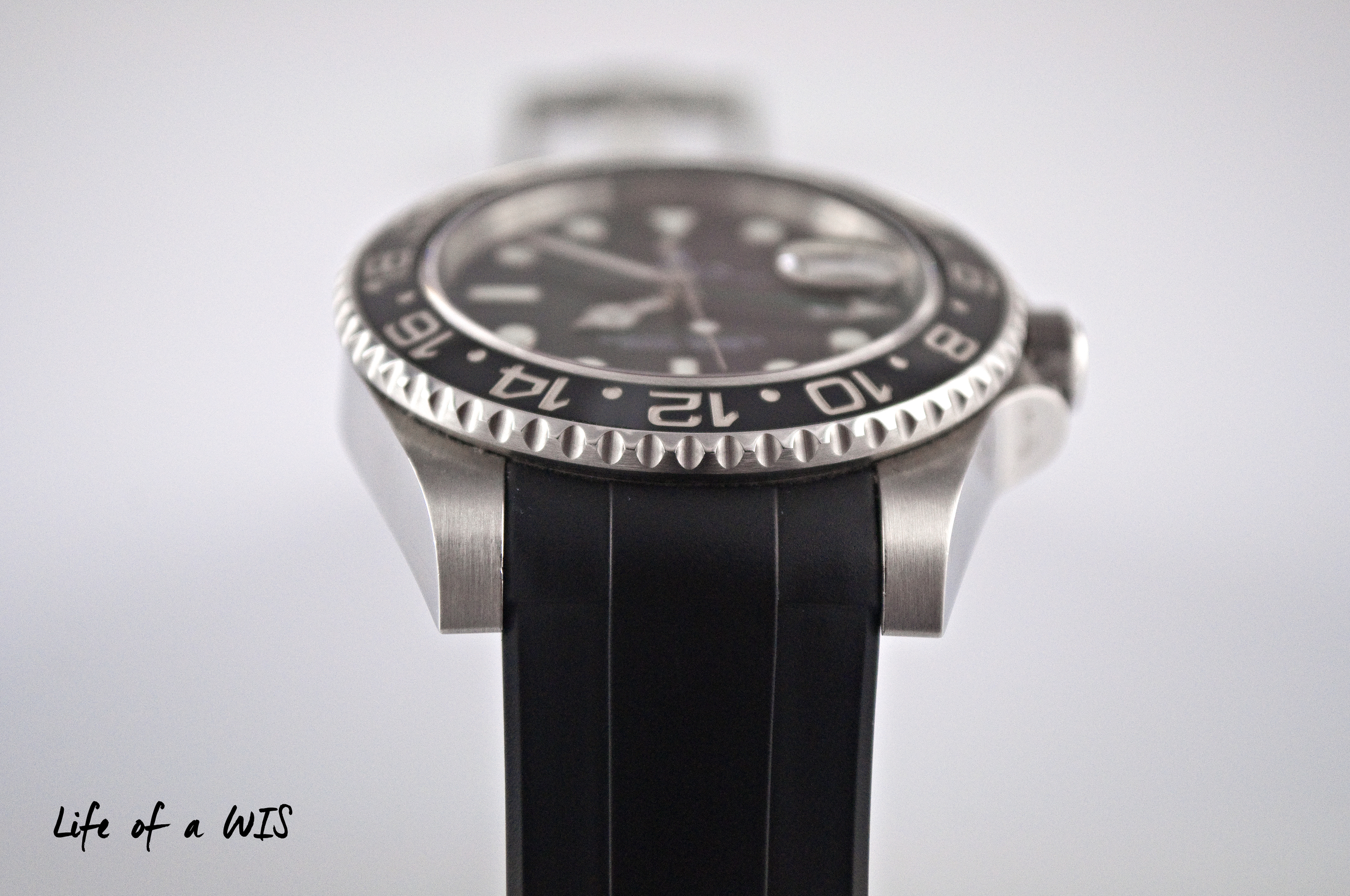 STRAP REVIEW: Rubber B Rubber Strap with Tang Buckle for STRAP REVIEW: Rubber B Rubber Strap with Tang Buckle for
