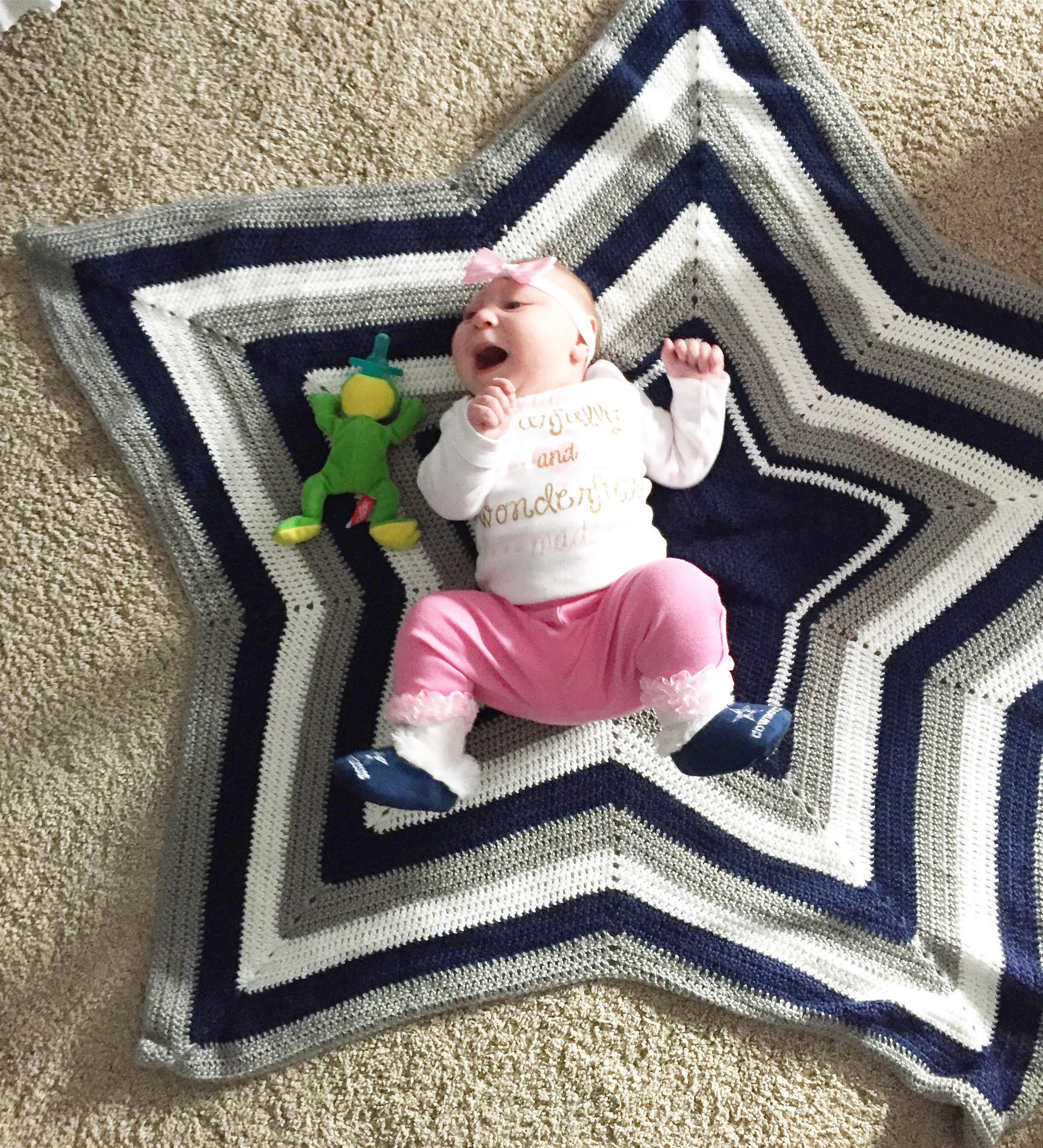 June (mommy) was so very excited about her favorite NFL team doing so well, but we are still trying to cheer her up after their heartbreaking loss to the Packers. :(