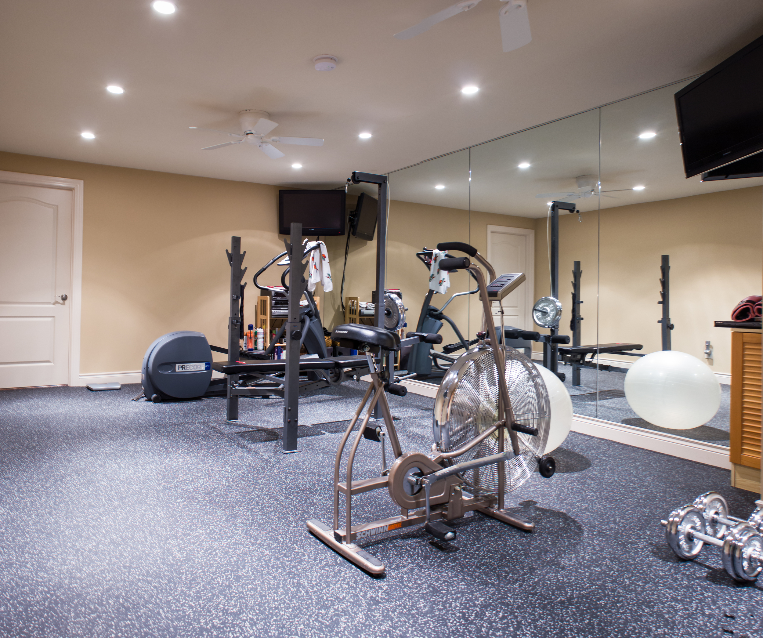 Bryce_Johnson_Construction--Gym.jpg