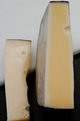Blame the lights: damaged cheese (right)