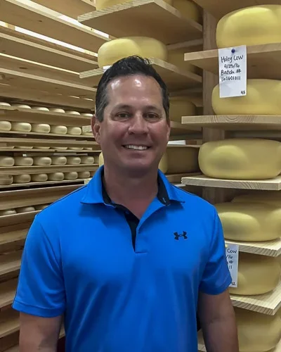 Top Cheesemaker Hits Pause