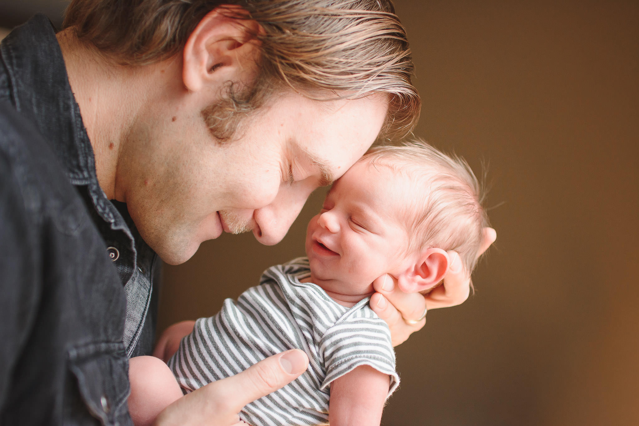 Toronto Newborn Photos at Home | Father and Son Photos | Eneira Photography