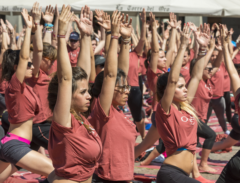 Photo via Free Yoga