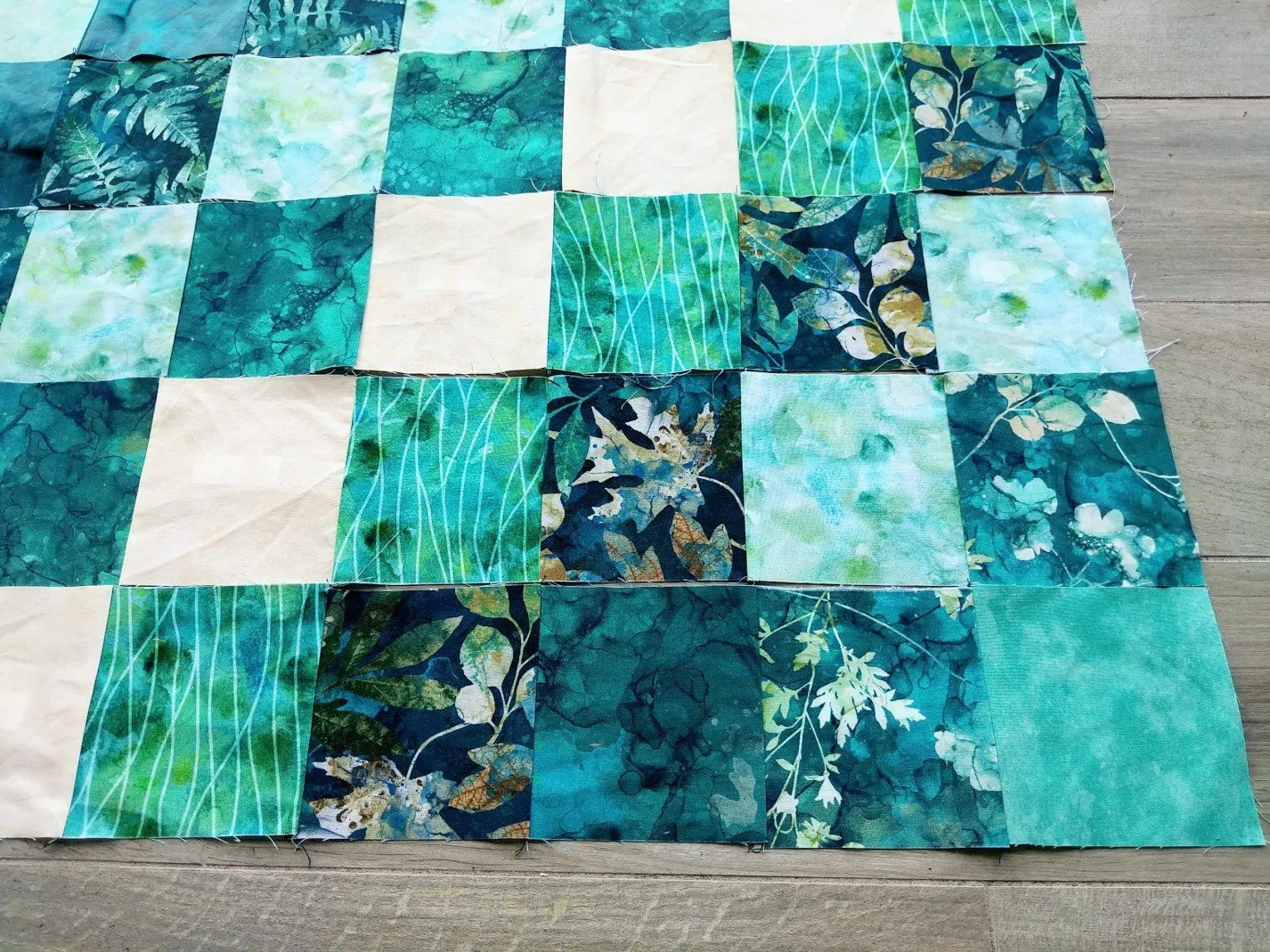 foliage-quilt-creative-lenna