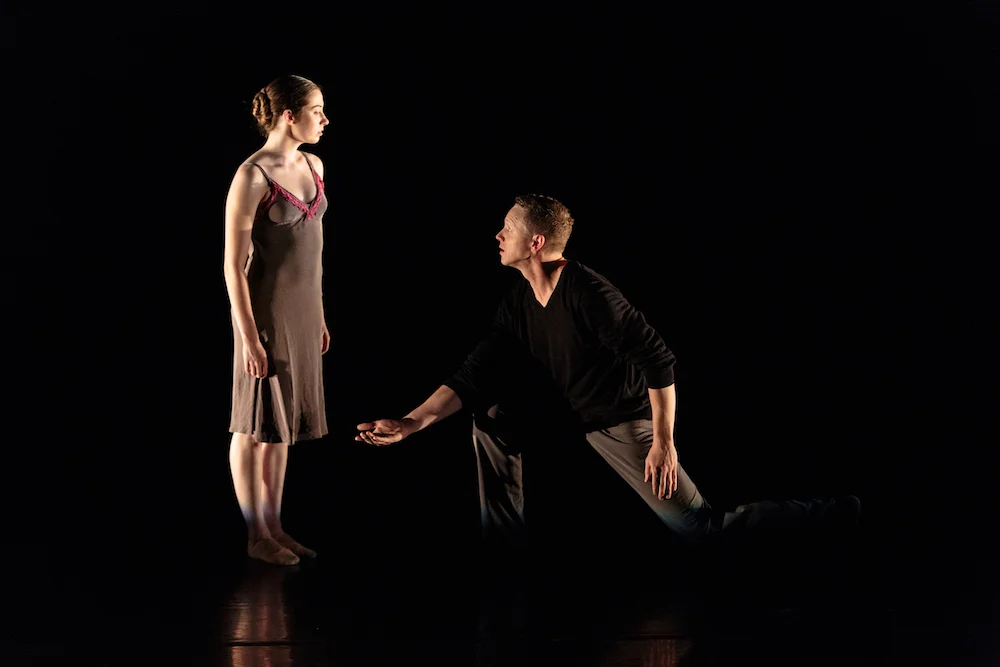 Amber Neumann and Tobin Del Cuore in Alejandro Cerrudo's Lickety Split .