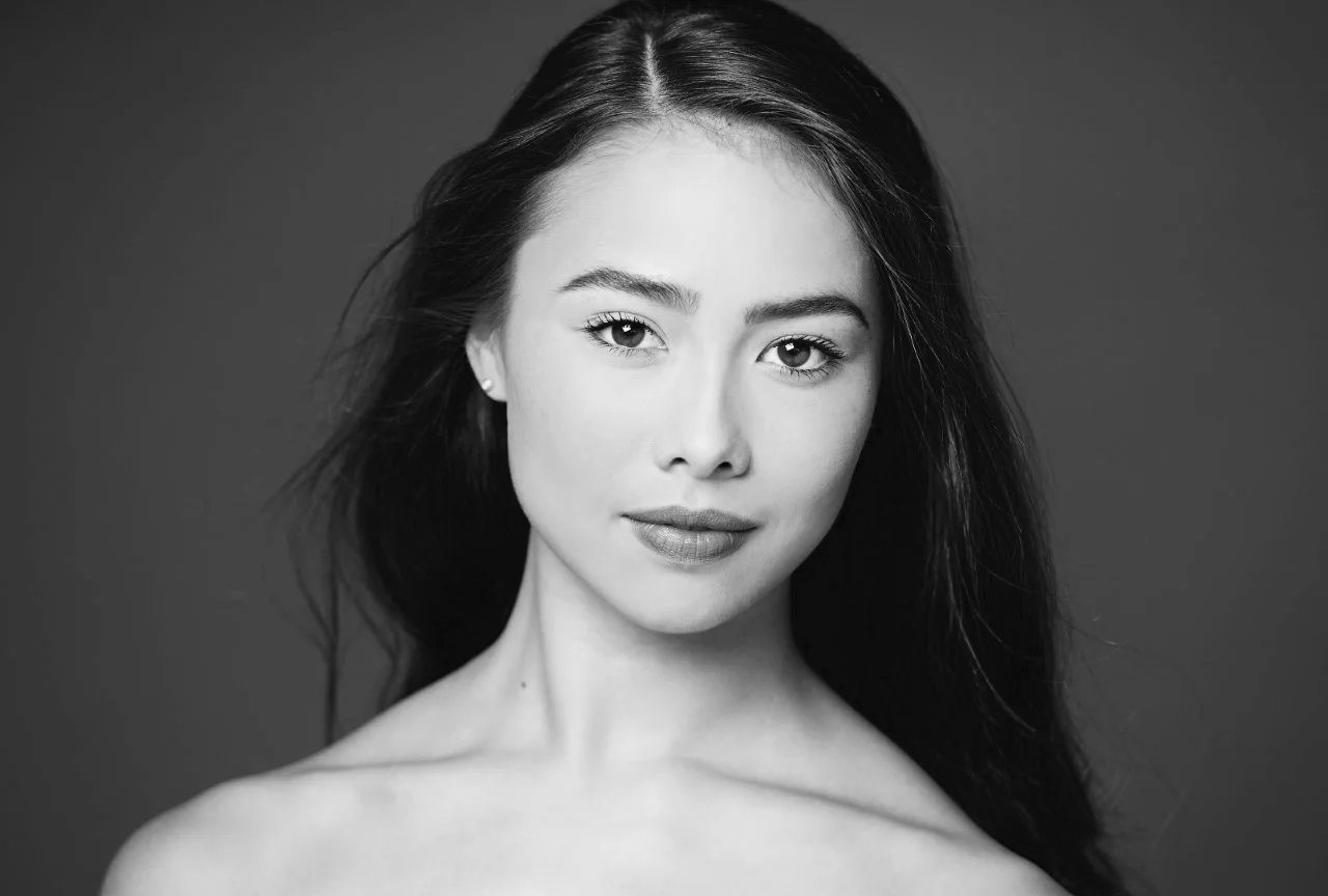 Katerina.Eng_b&w.jpg