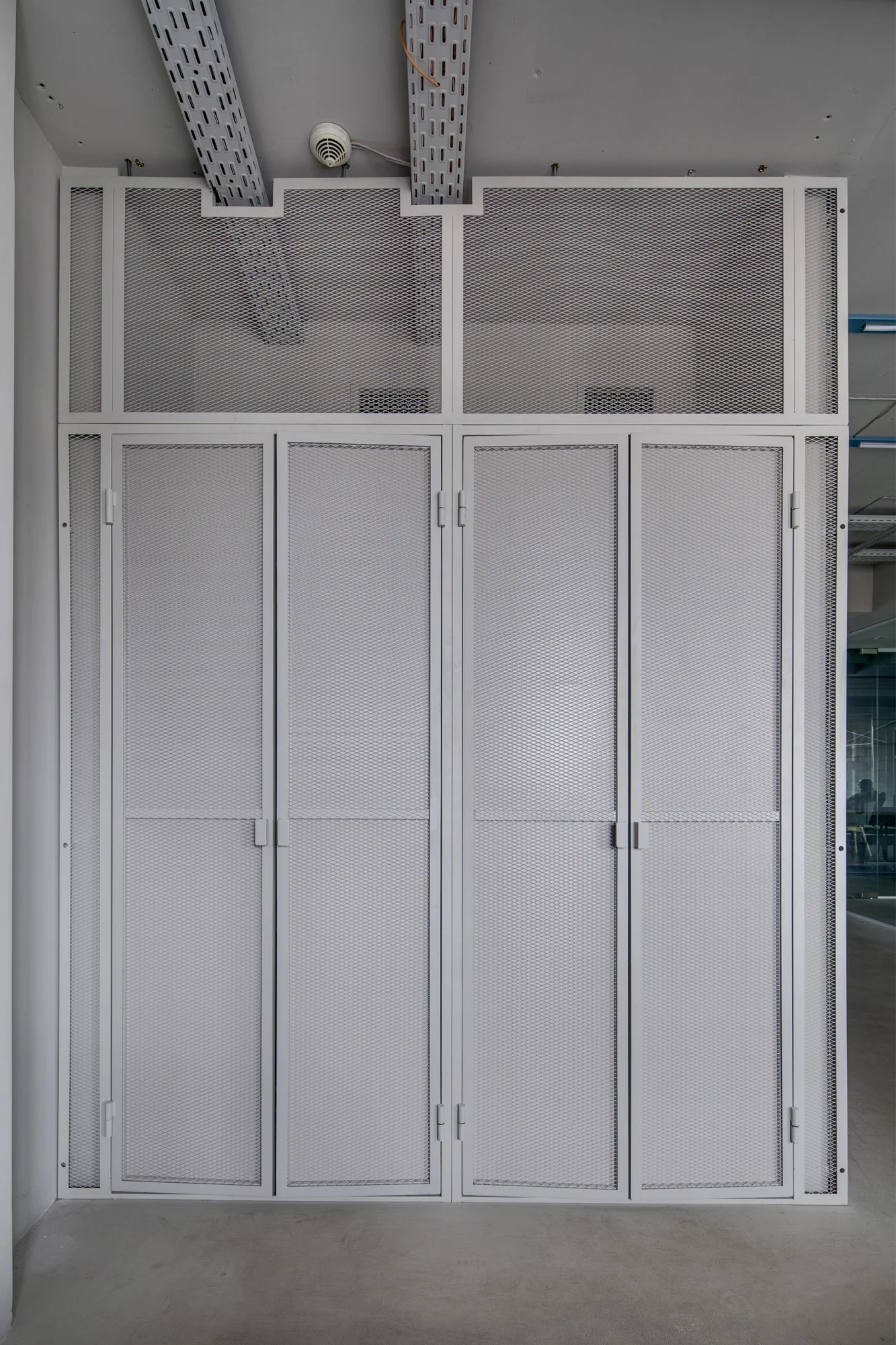 B_5D8496hdr_.jpg