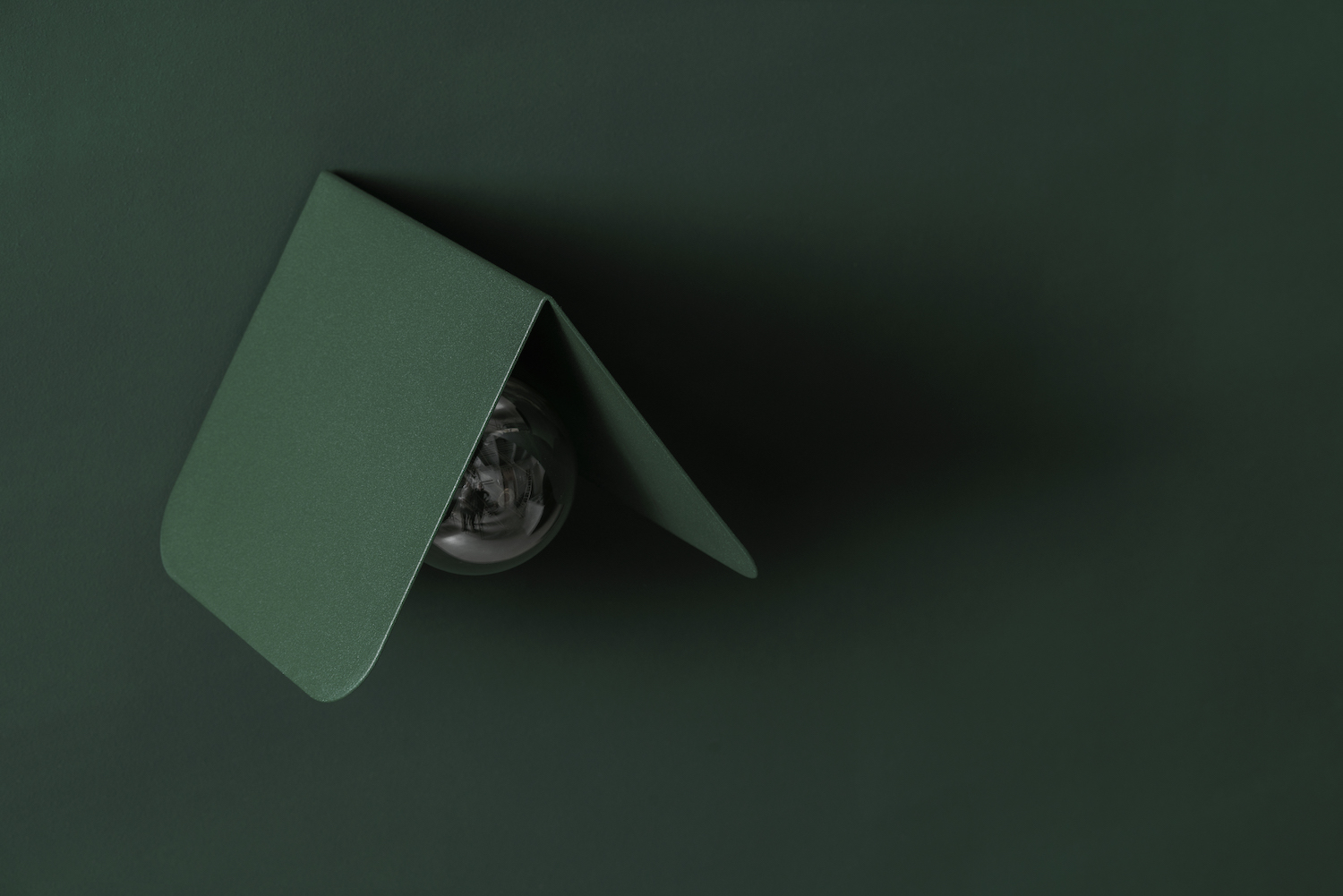 Corner Wall_2.jpg