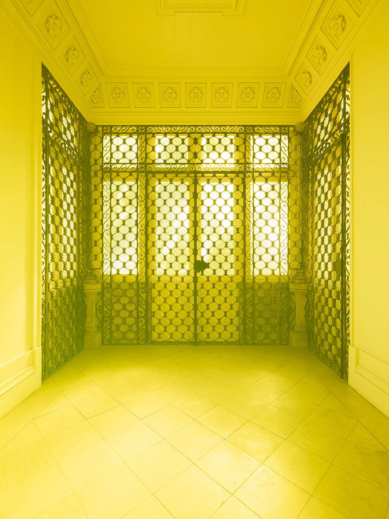 Kerstin_Brätsch_Casa_Ornata_Entrance_0410.jpg