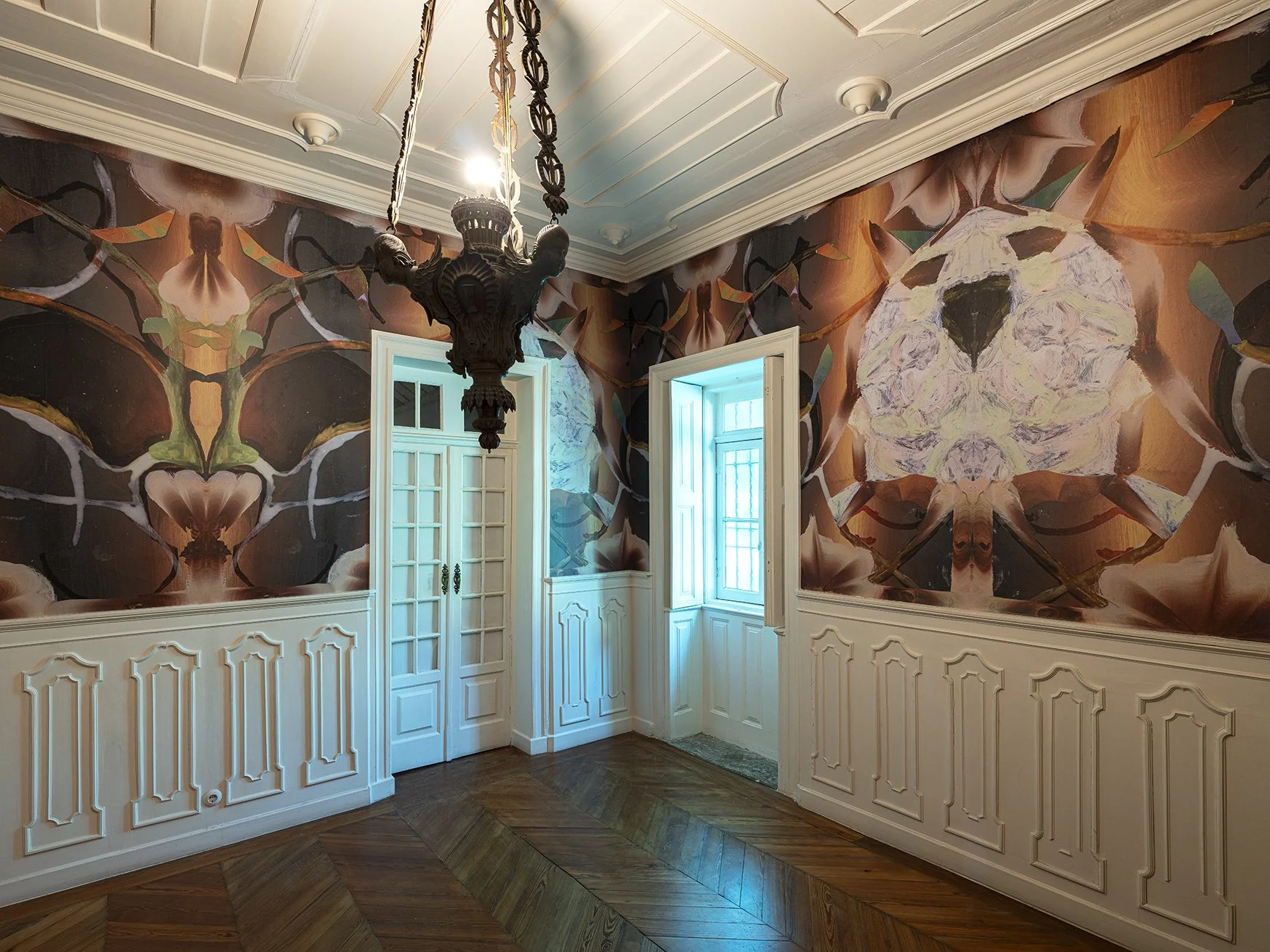 Kerstin_Brätsch_Casa_Ornata_Library_1925.jpg
