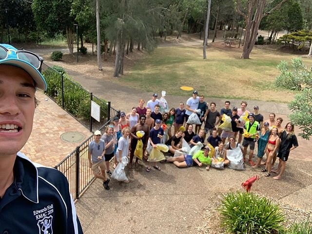 Cheers to everyone who came along to Clean Up Australia Day 🇦🇺 @uonstudentliving @uni_newcastle