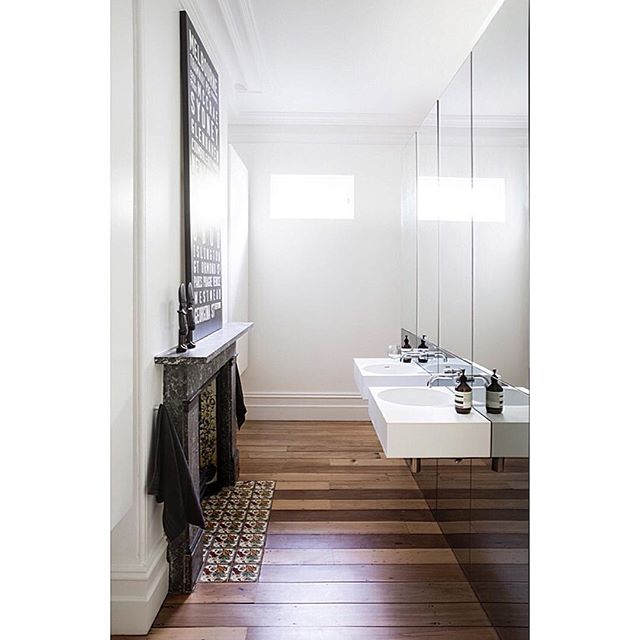 Complete with mix of classic and modern.