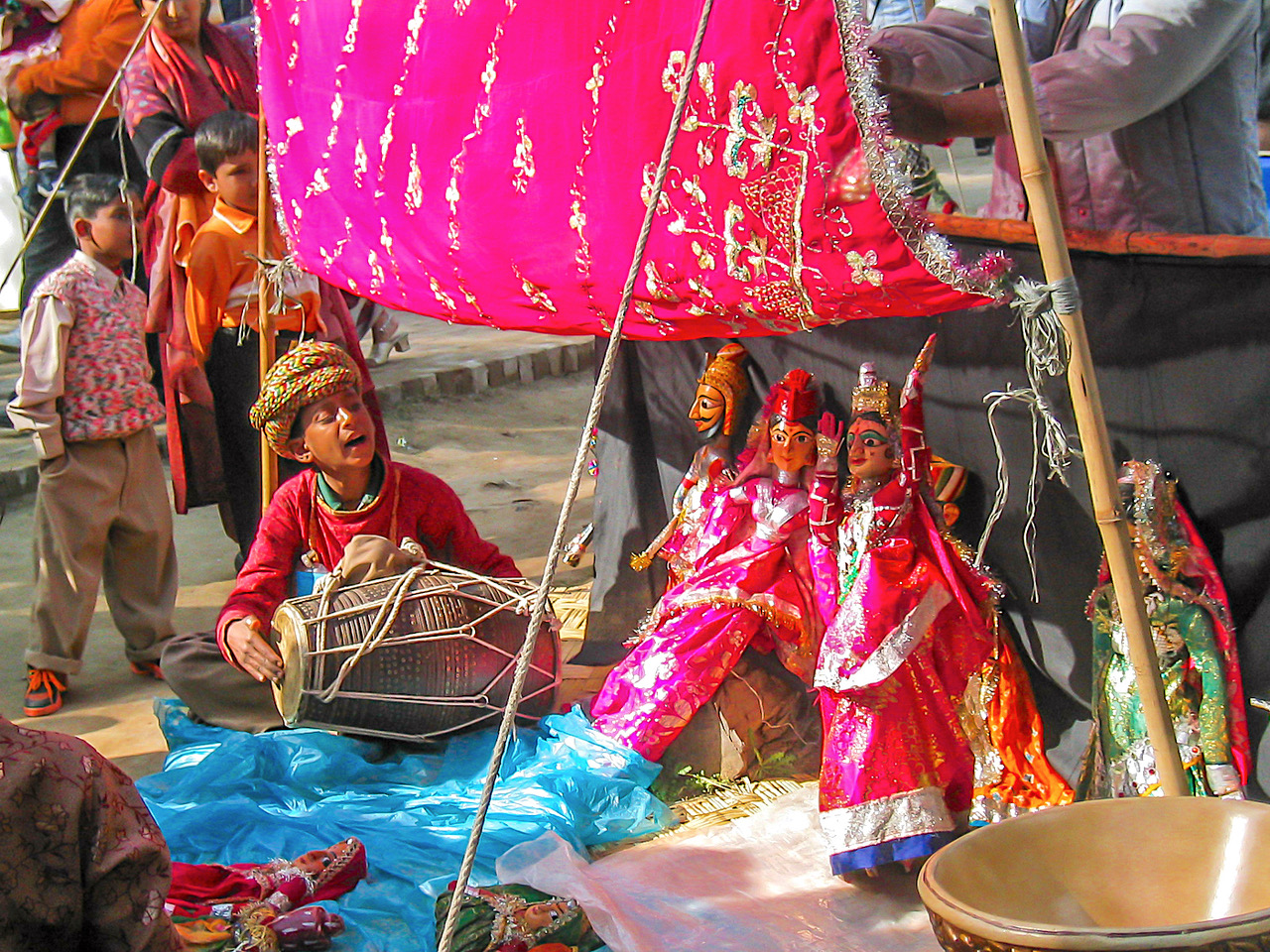(c) Neelakantan Sunder