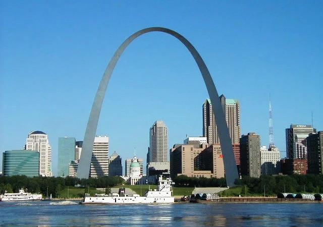 The Gateway Arch Riverfront