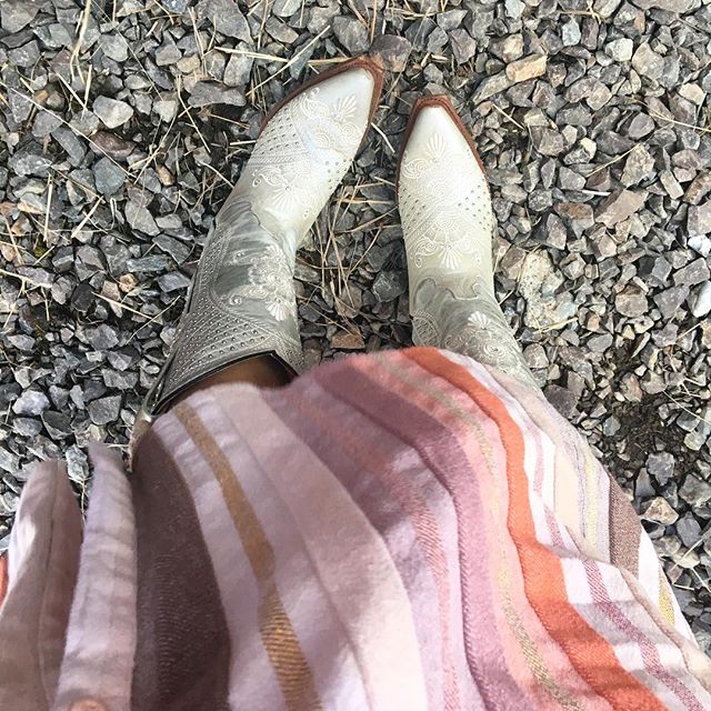 Weddings + cowboy boots ✨ My happy place.