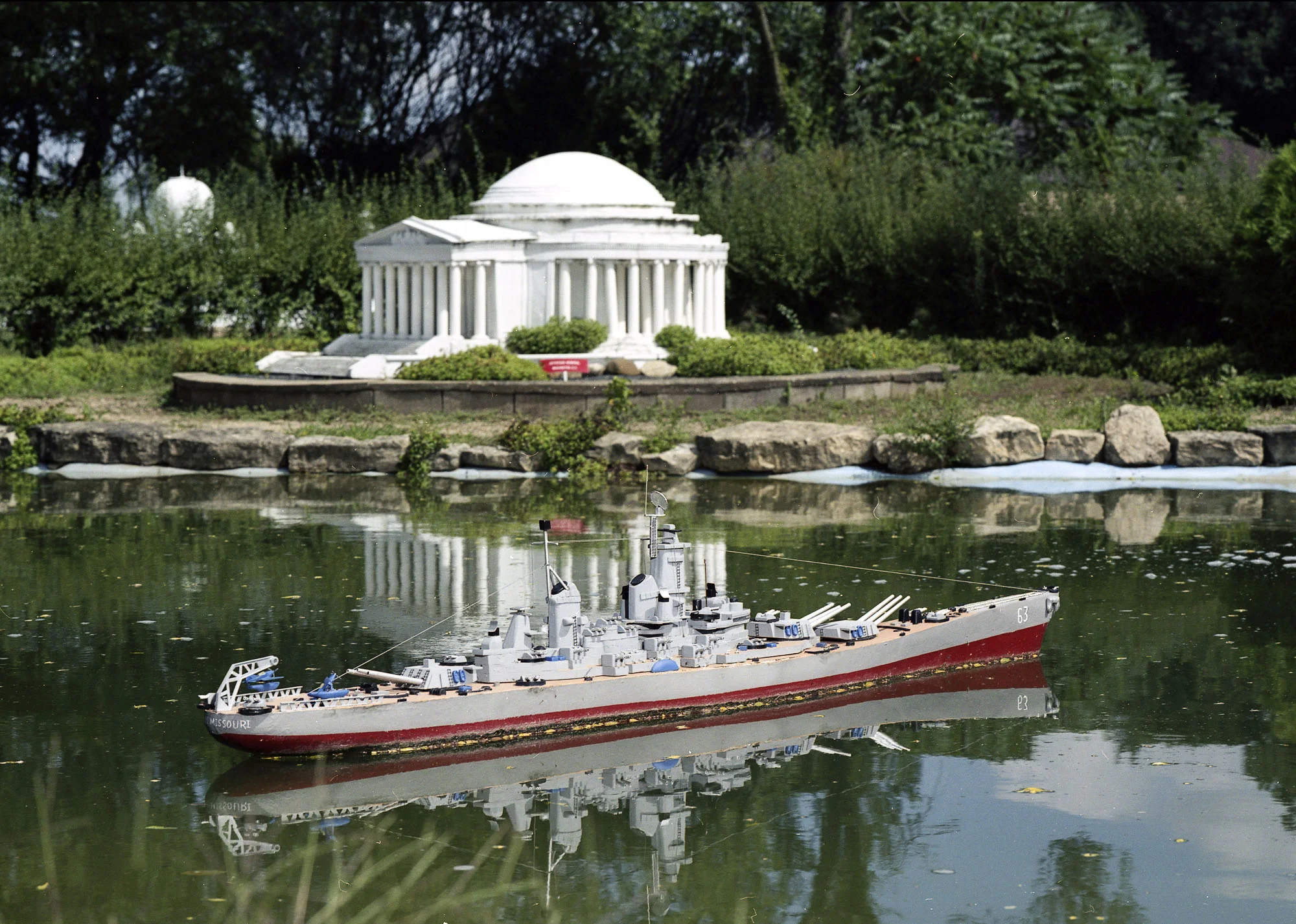 2001LarueBattleship.jpg