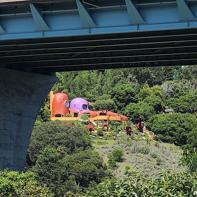 A different angle of this architectural monsterpiece. .