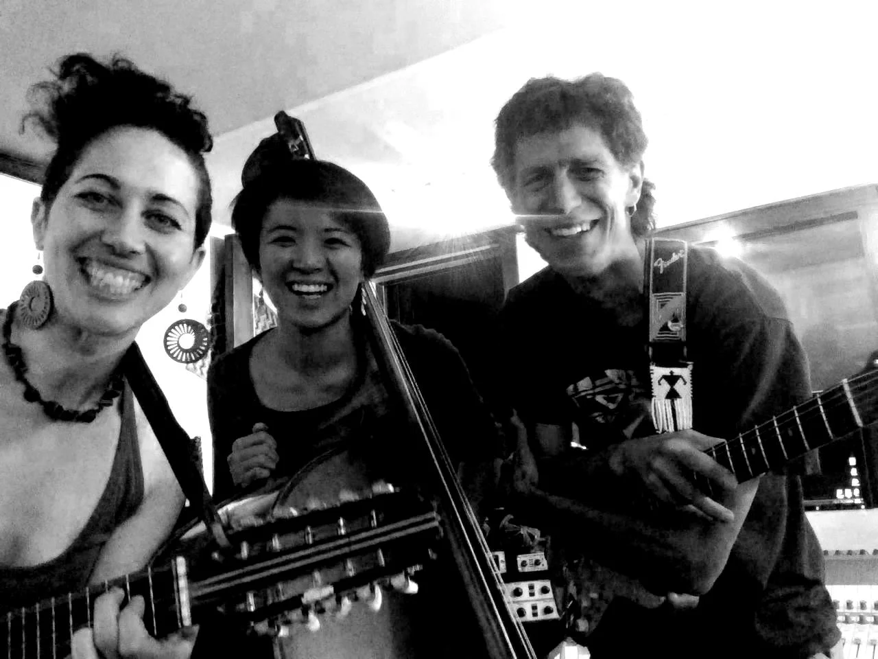 MTHAKATHI LIVE @ THE BITTER END