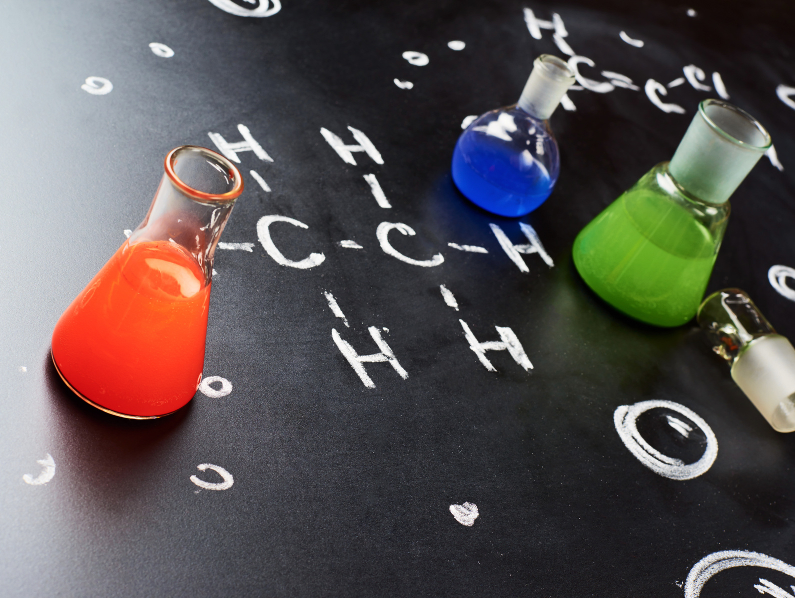blackboard_chemistry.jpg