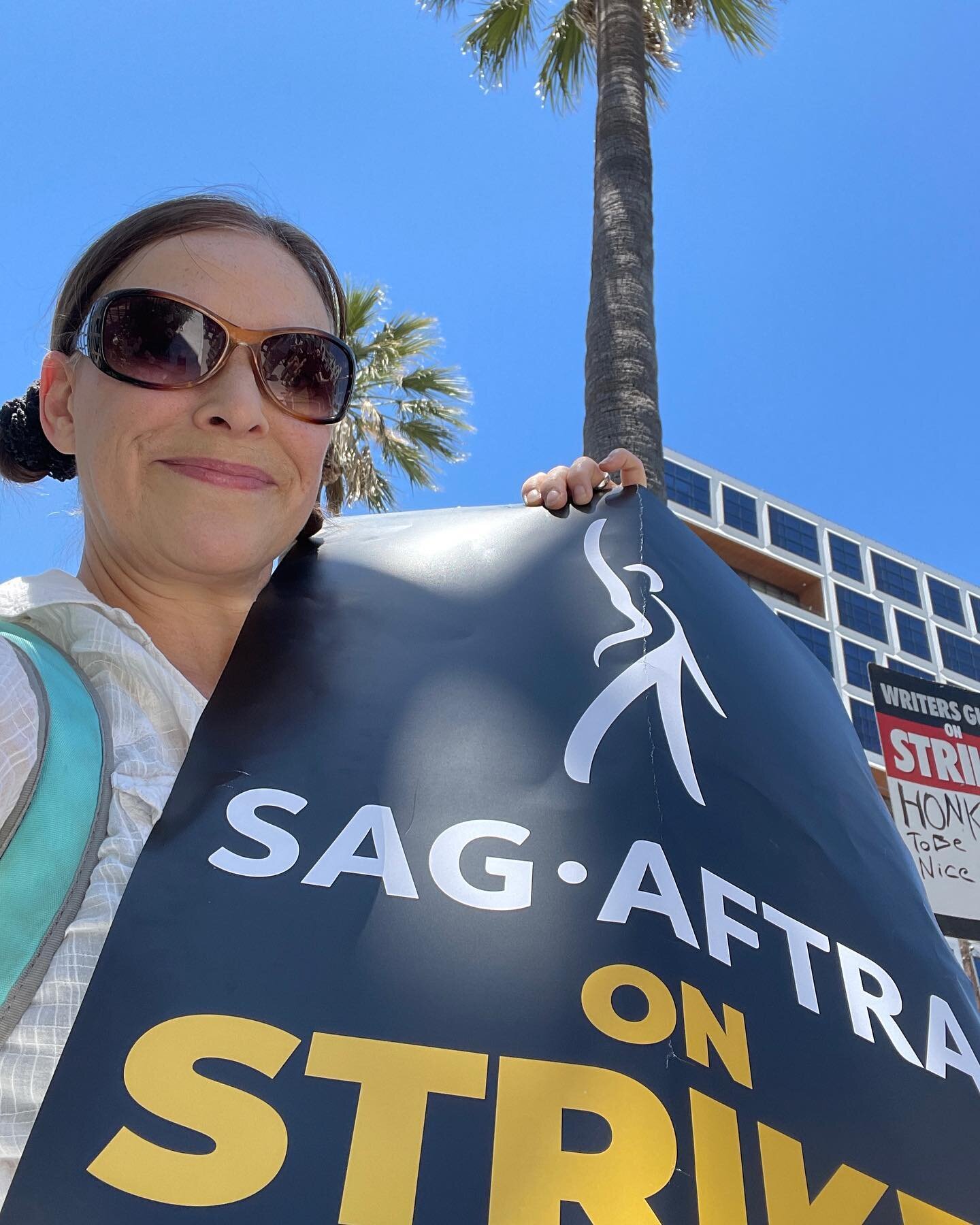 Day 1!
Actors are on Strike. Fighting for a new deal in this time of AI, streaming &amp; inflation. #sagaftrastrike