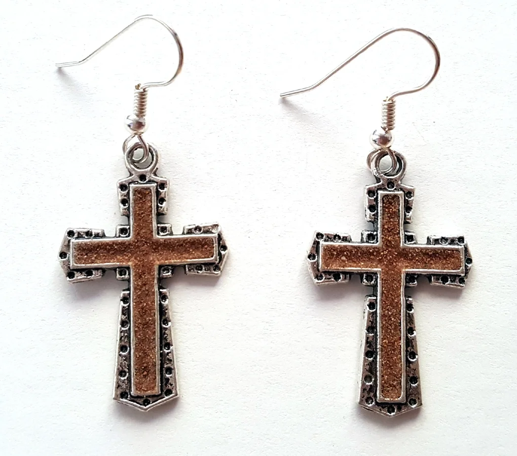 PK072_Sedona_Red_Dirt_Cross_Earrings_Silver_SedonaJewelry.jpg