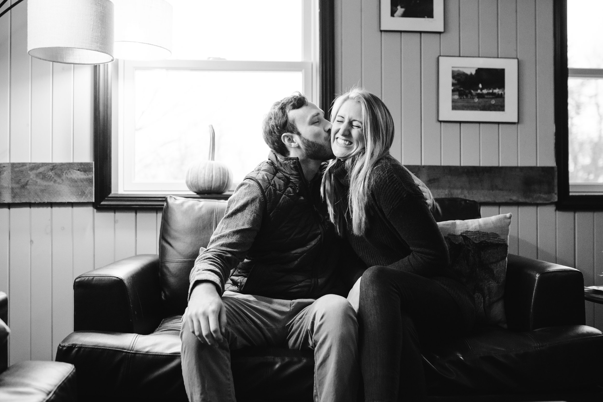 waredacabrewingcoengagementsession-3.jpg