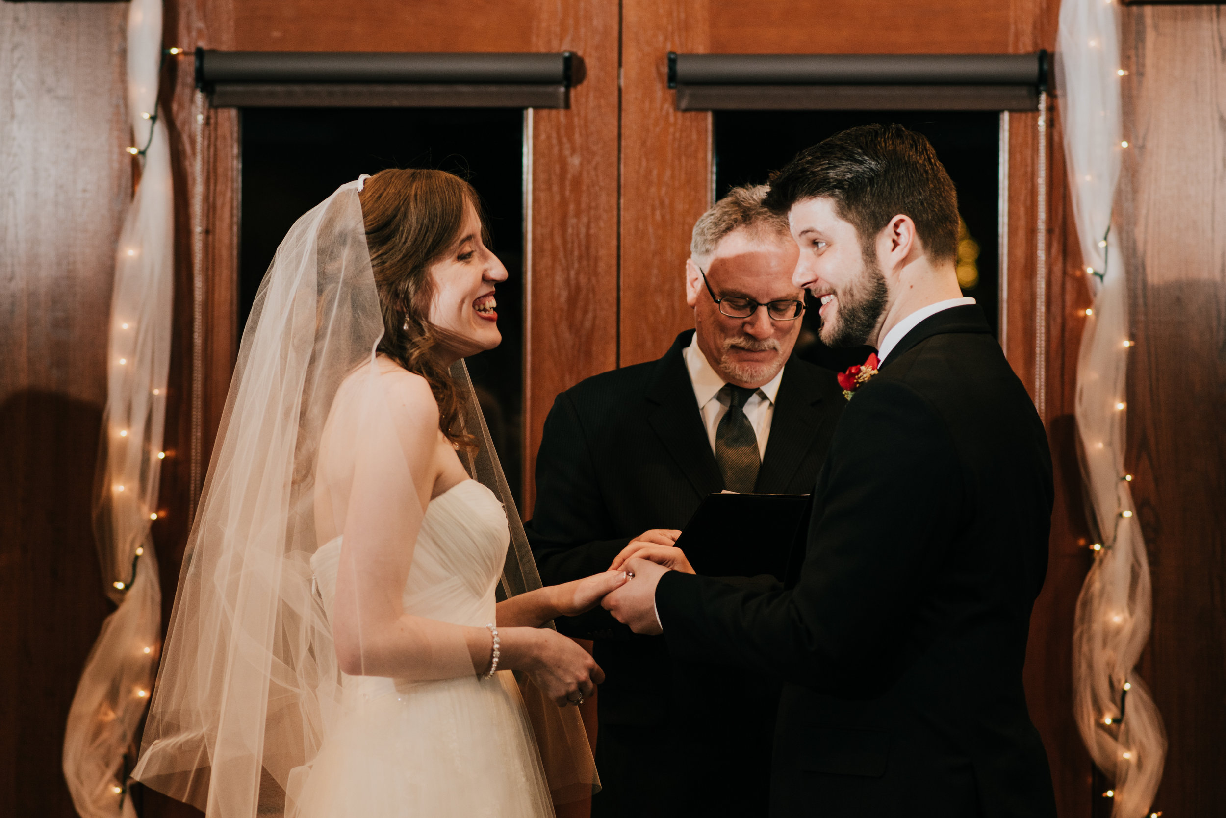 mohonkmountainhouseupstatenywedding-20.jpg