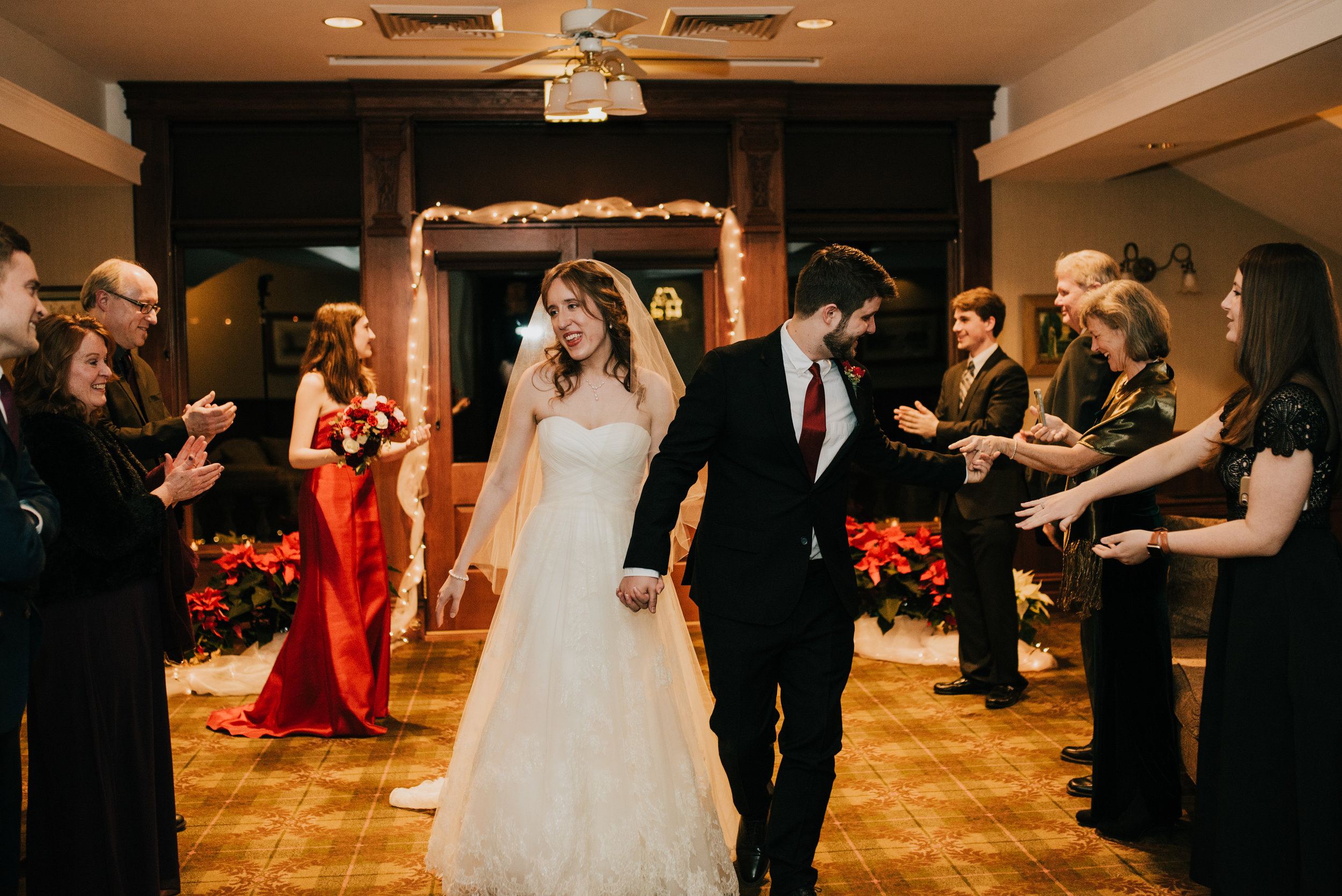 mohonkmountainhouseupstatenywedding-23.jpg