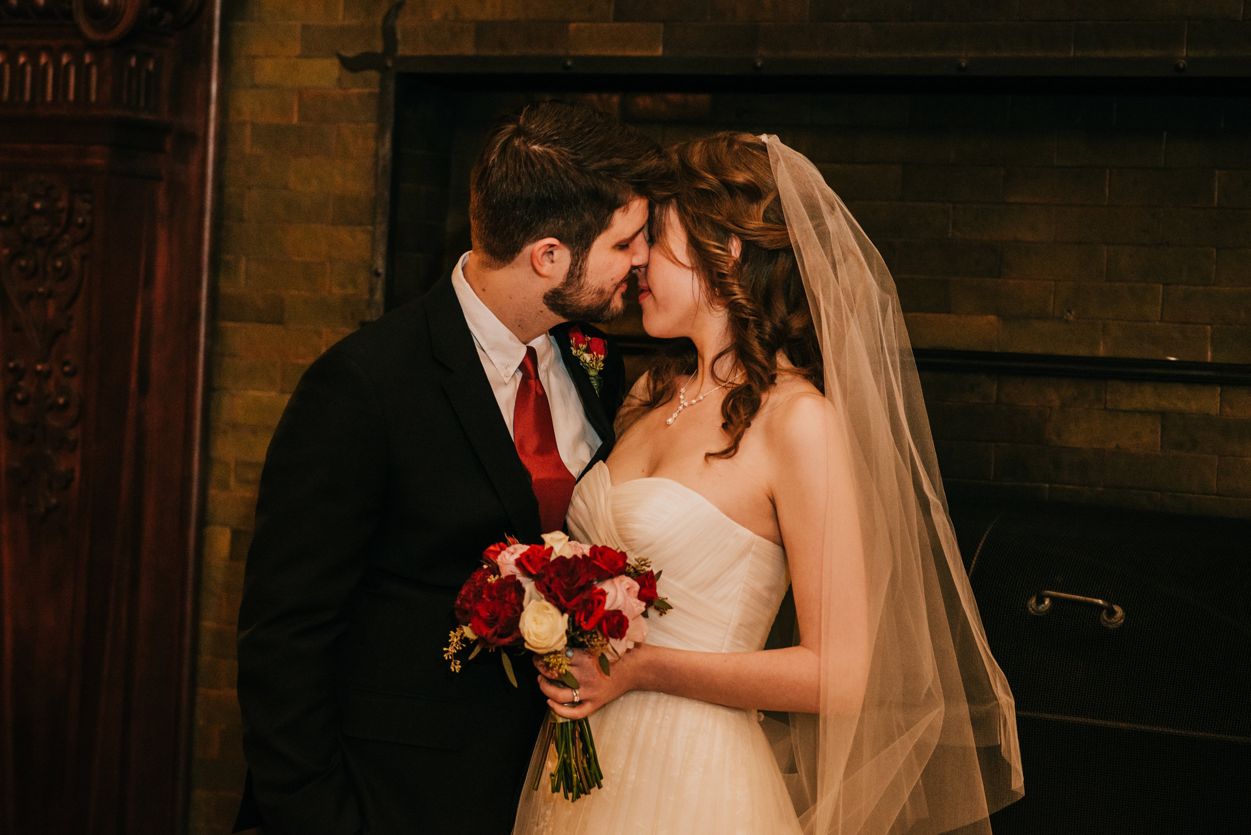 mohonkmountainhouseupstatenywedding-24.jpg
