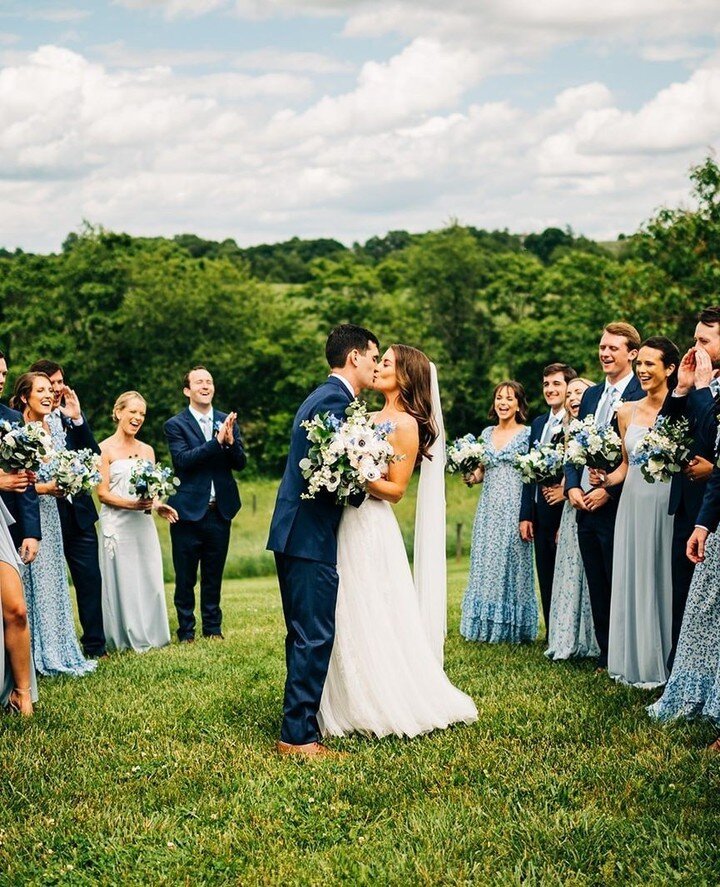 a spring wedding at Dulany's Overlook seared in to my memory for all the right reasons 💙