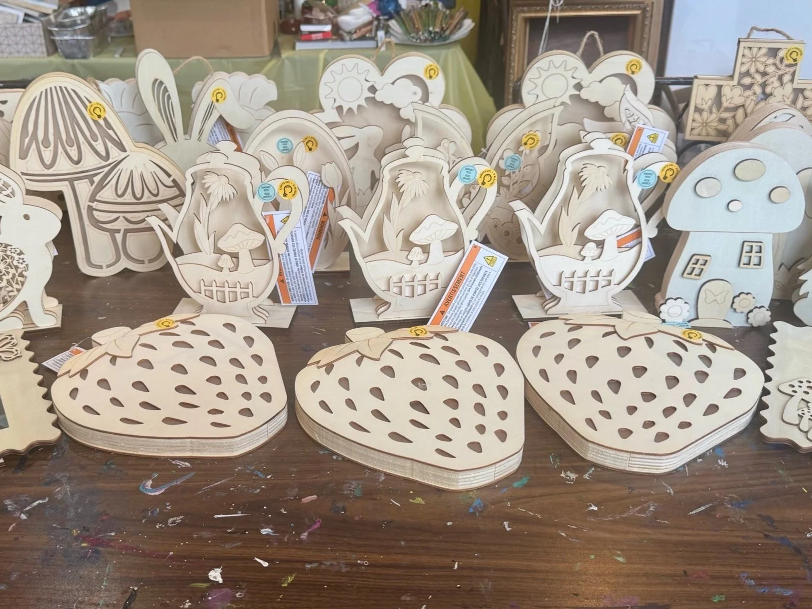 Family Painting, ages 5-17 with Adult, Sun, Mar 29, 11am-12:30pm