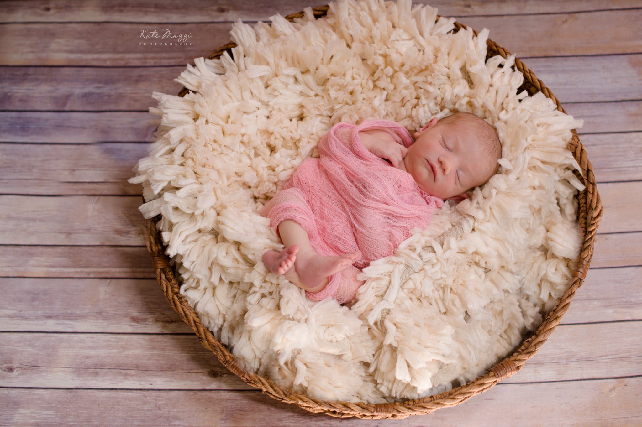 It's a girl!!/PA Newborn Photographer 