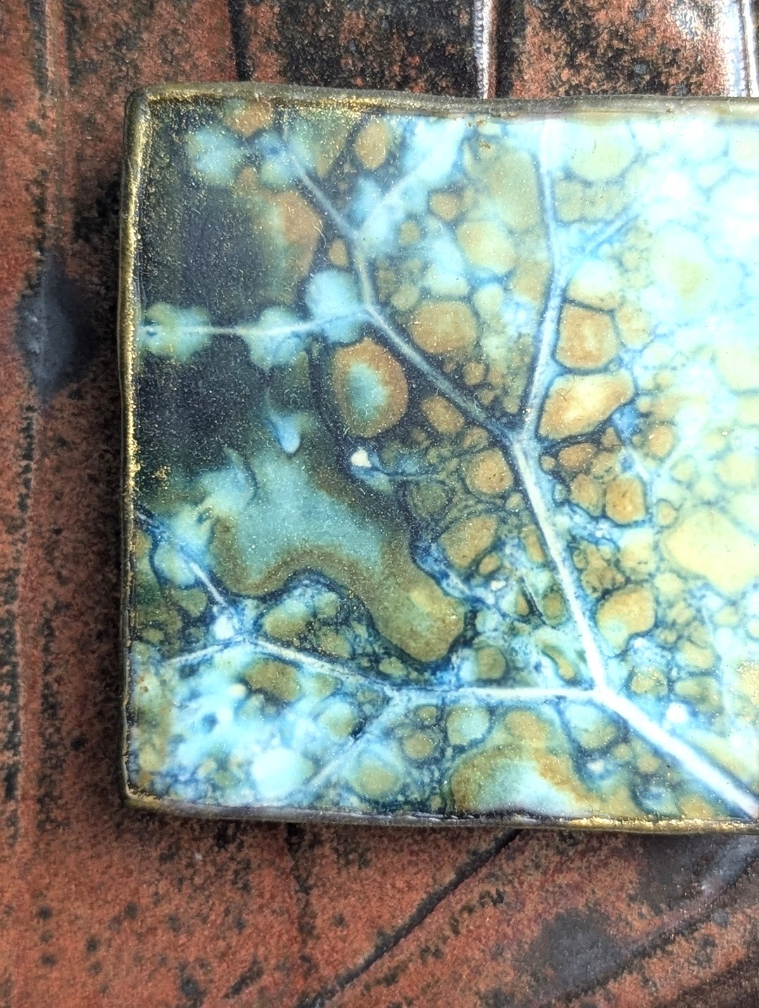 Tile_5_detail2.jpg