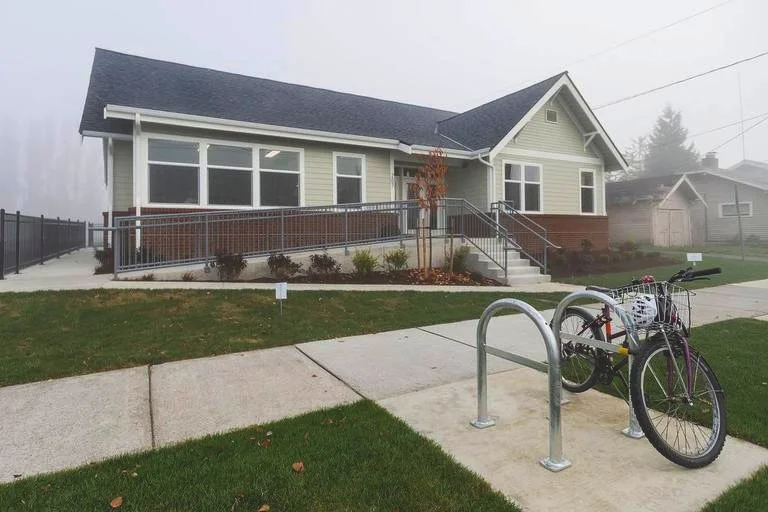 HopeHousePhoto.jpg