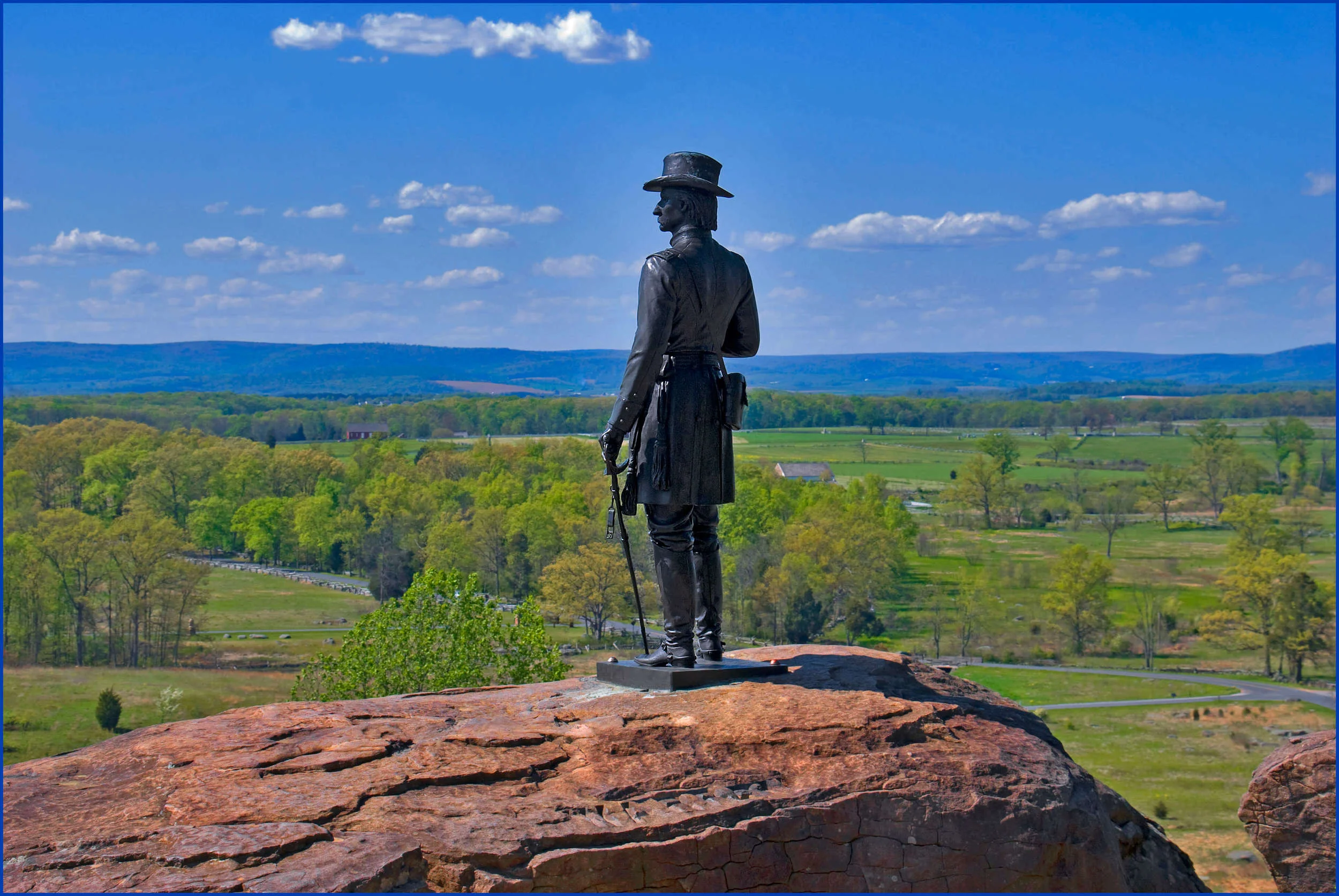  By Ron Cogswell [CC BY 2.0 (http://creativecommons.org/licenses/by/2.0)], via Wikimedia Commons 