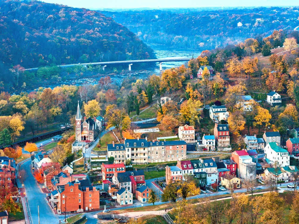 Aerial_of_Harpers_Ferry_at_Dawn-compresed.jpg