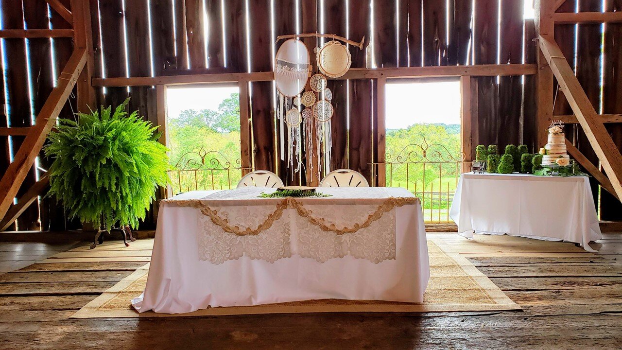 Sweetheart Table in Historic Barn