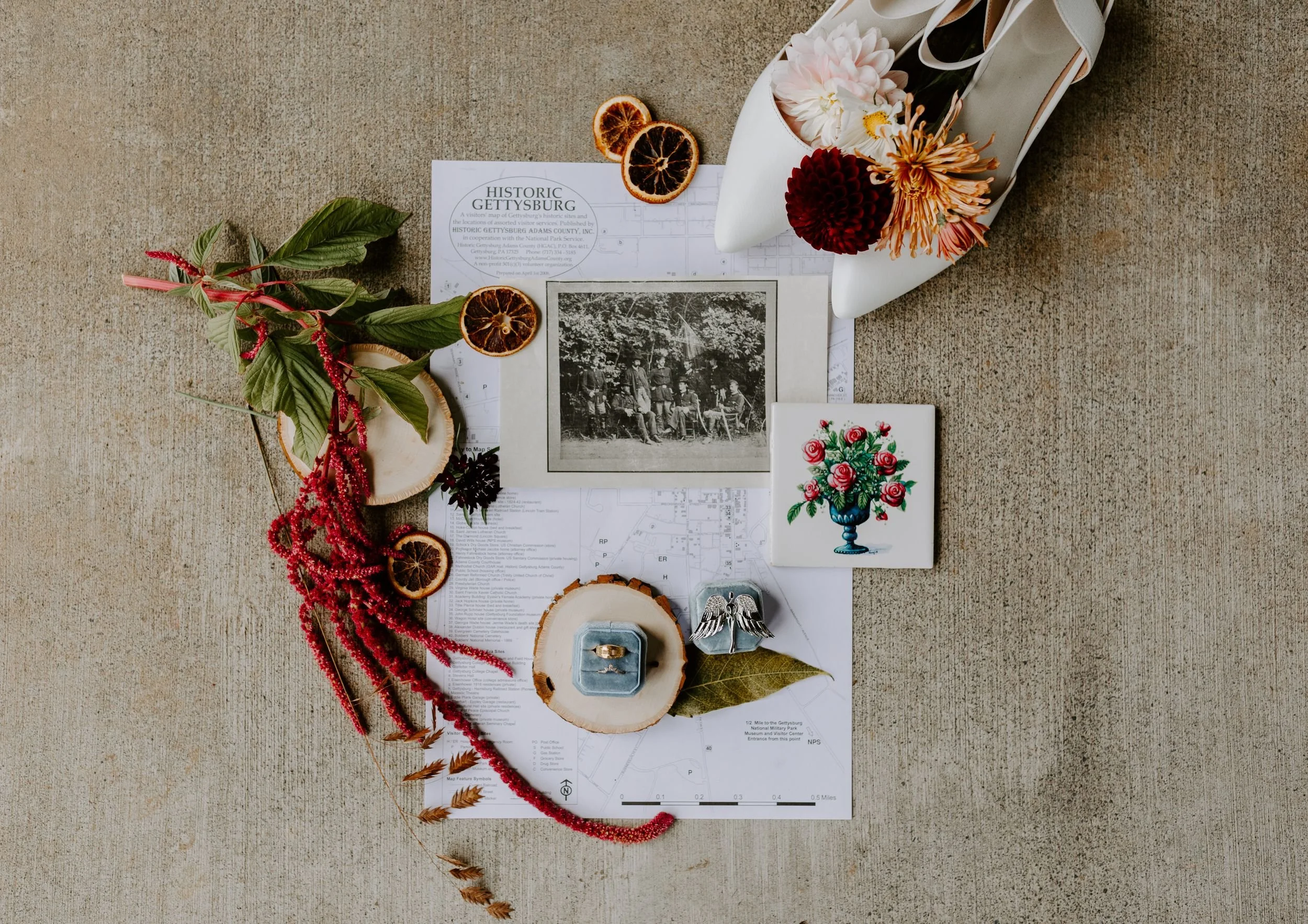 https://olivemintphoto.com/