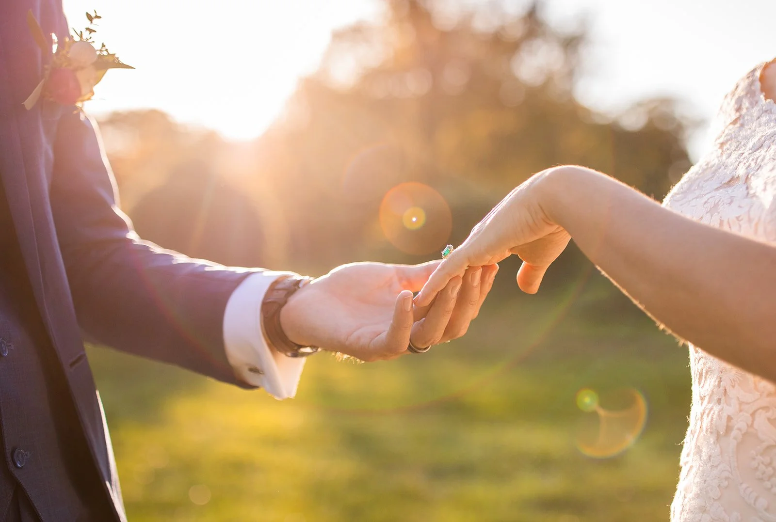 Plan your touching moments at Battlefield Bed & Breakfast