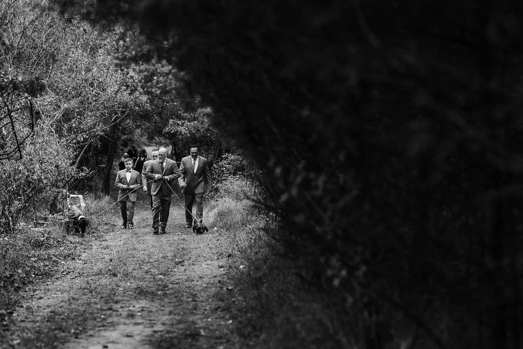 October Wedding at Battlefield B&B in Gettysburg, PA - Photos by Philter Photography - https://www.philterphoto.com/