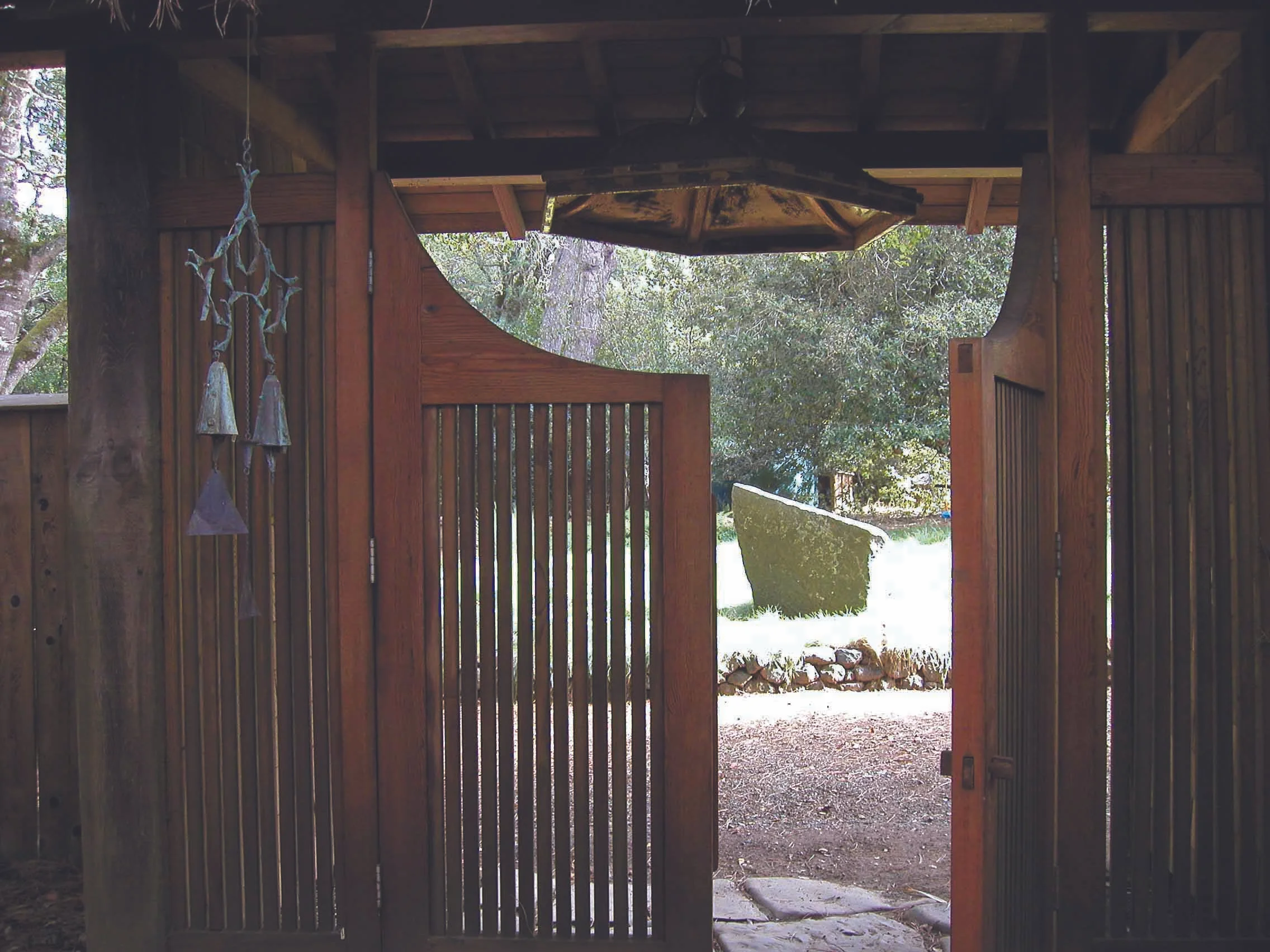 7.2Highland_gateandstone_3.jpg