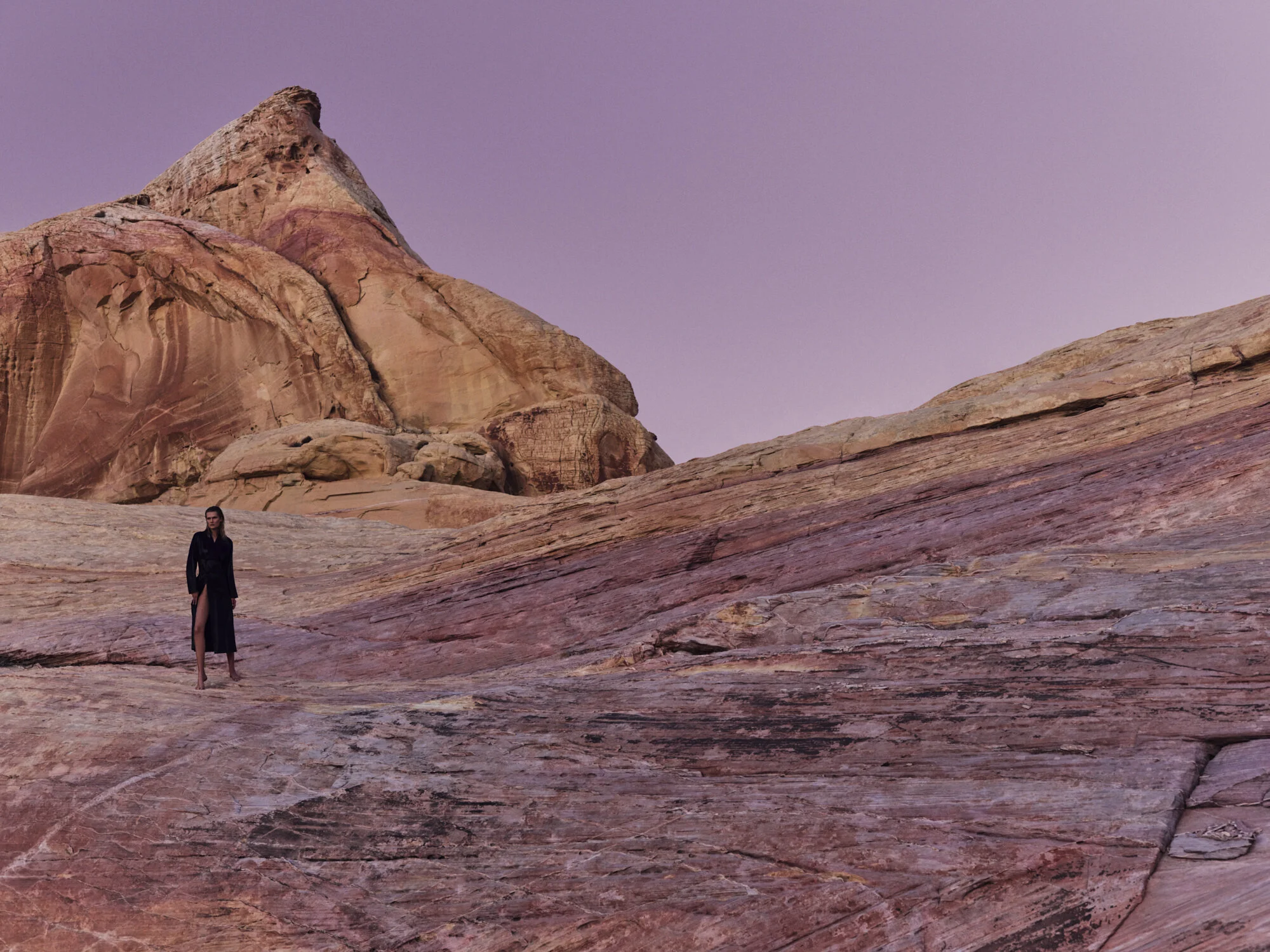 HARPER'S BAZAAR INTERNATIONAL - TONI GARRN