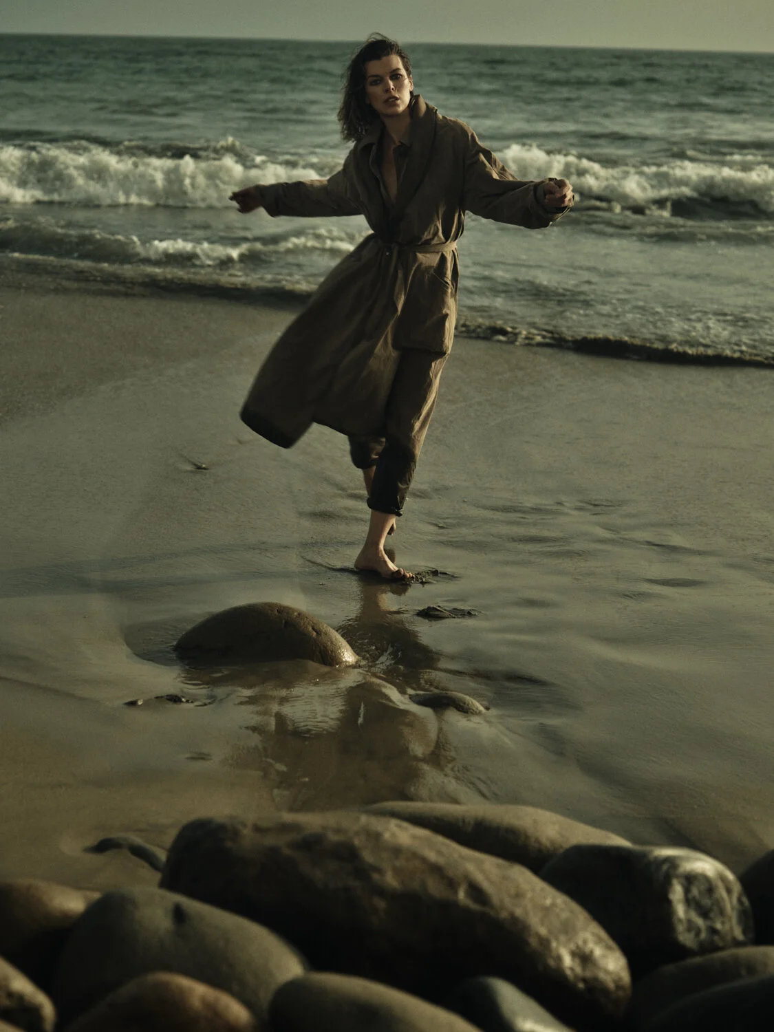 VOGUE RUSSIA - MILLA JOVOVICH