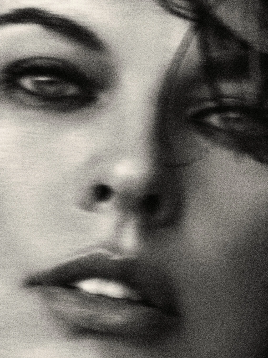 VOGUE RUSSIA - MILLA JOVOVICH