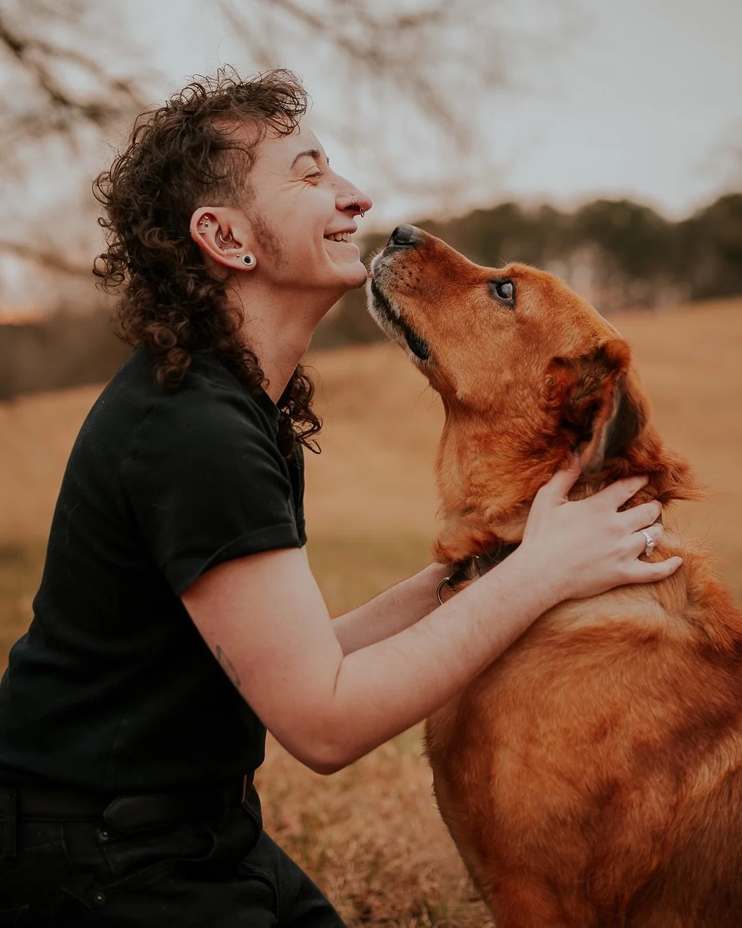 Day, Socks and Chonkerton were the best little Valentine&rsquo;s Day session.

Sweet old lady Socks, an island girl who has been by Day&rsquo;s side for so many years, brought all the gentle, soulful energy. And Chonkerton, yes he absolutely lives up