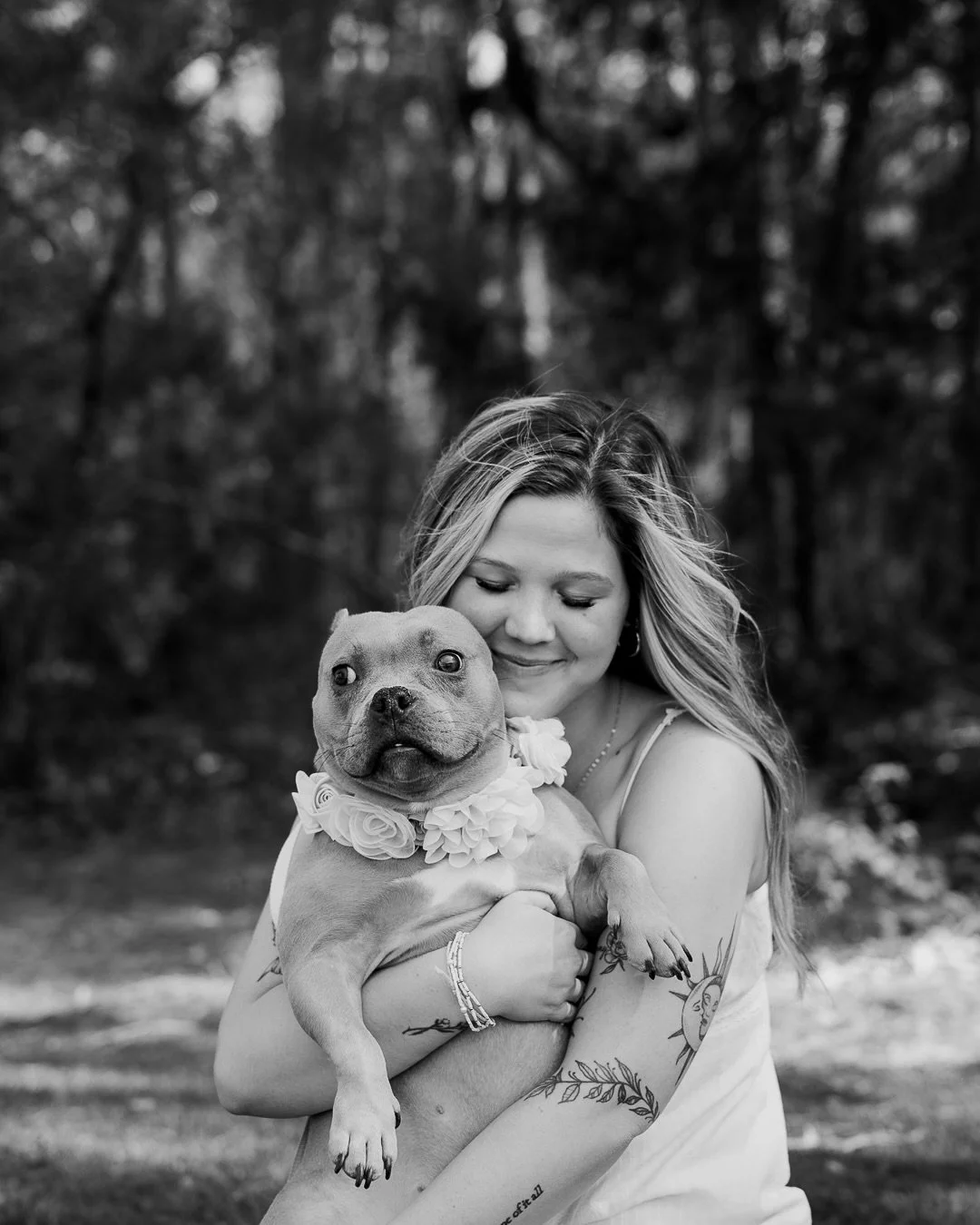 This is the second group of the @sharpsburganimalhospital team. Christy gifted her team mini sessions last Christmas and we were just waiting for nicer weather. They all showed up and showed out. For the dog people we found a beautiful spot outside w