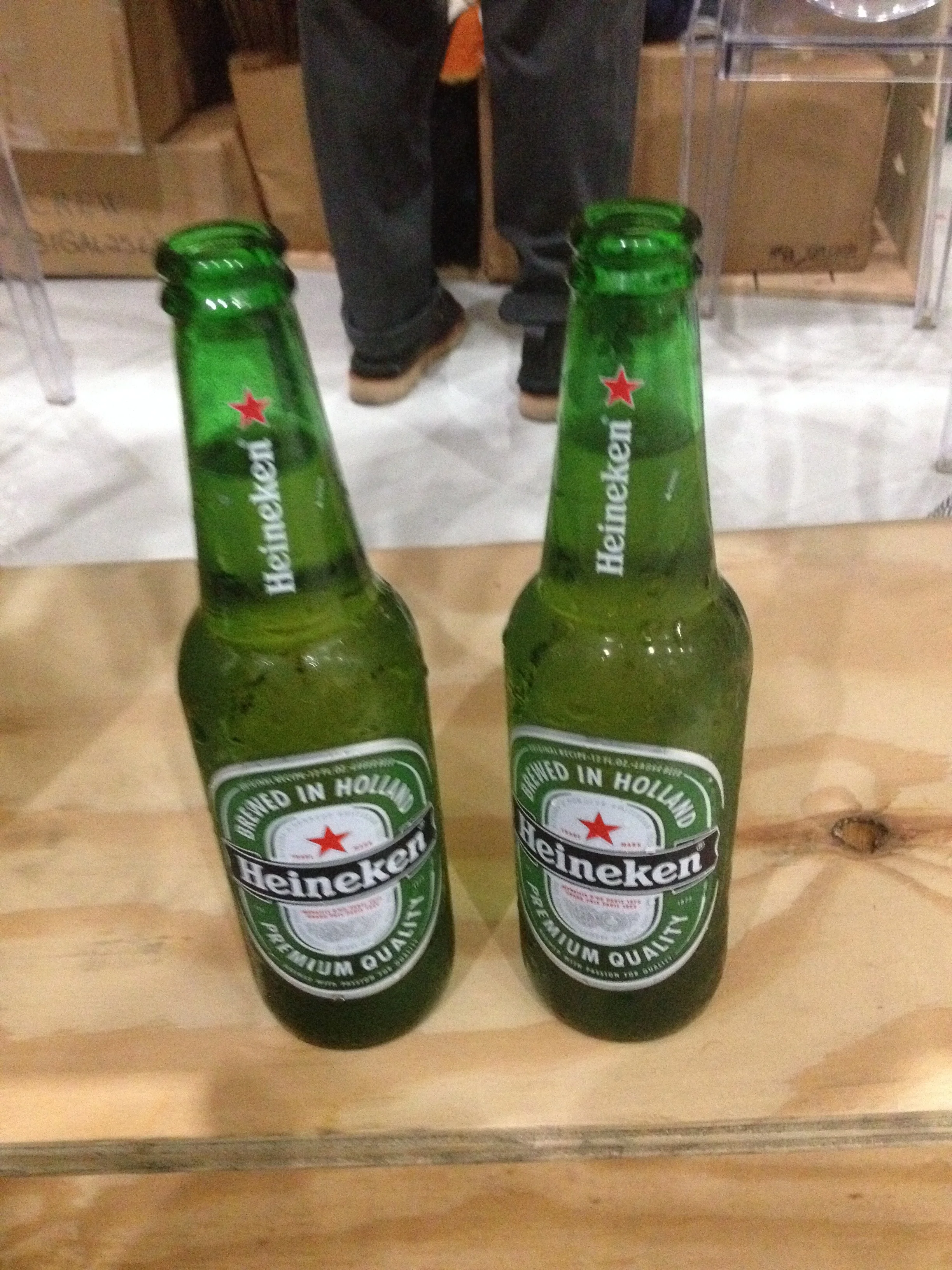 FREE BEER ALL WEEKEND