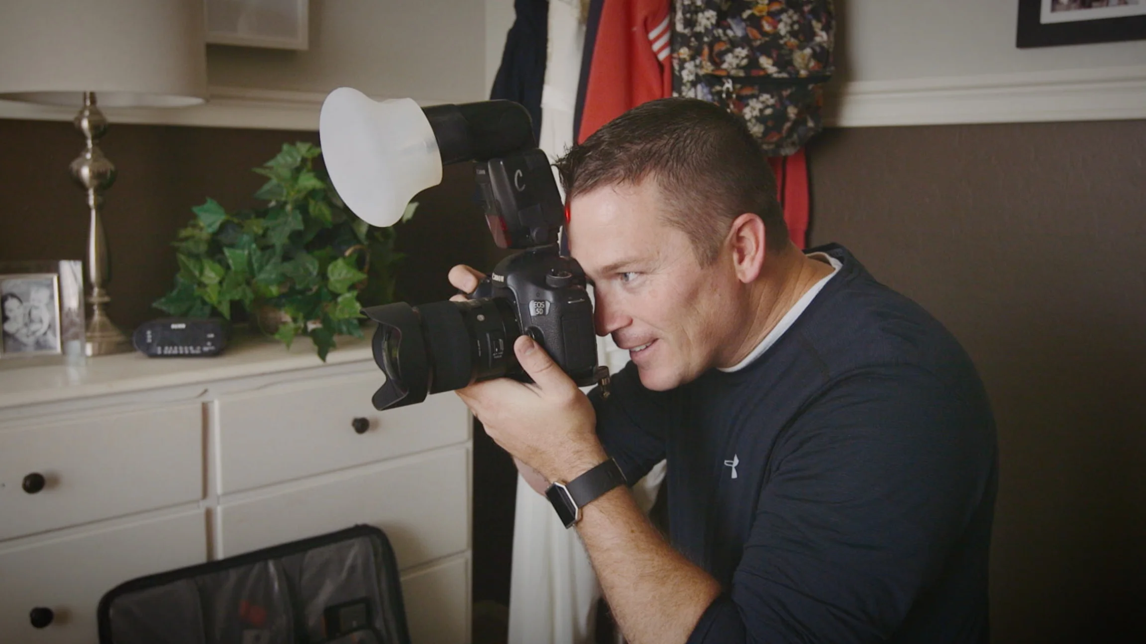 The Most Versatile Flash Diffuser Ever - MagMod MagSphere