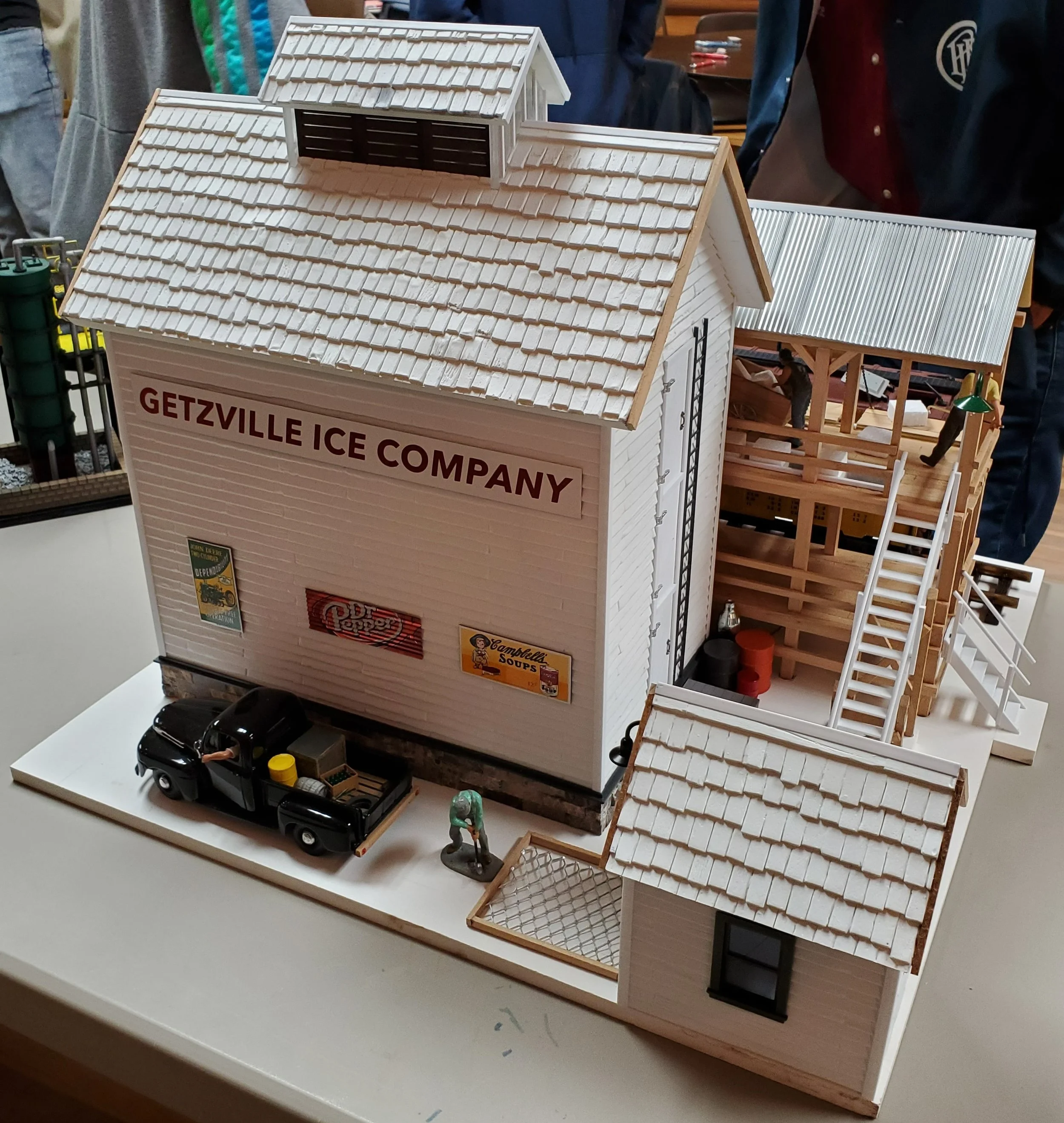 2021 Model Contest - Ron Brounshidle  (1).jpg